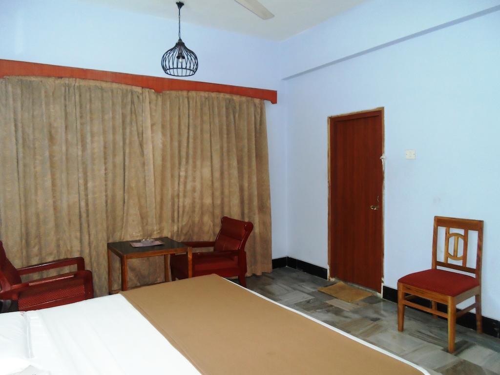 Hotel Bhimas Paradise Tirupati Chambre photo