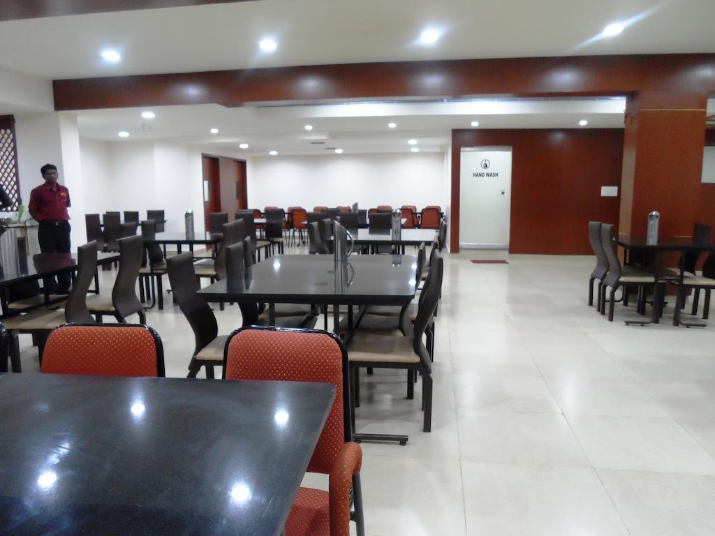 Hotel Bhimas Paradise Tirupati Extérieur photo